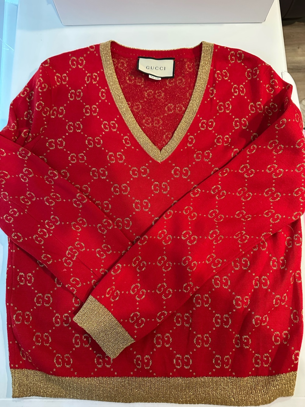 Gucci Red V-Neck Sweater with Gold Trim and Monogram - Picture 5 of 6